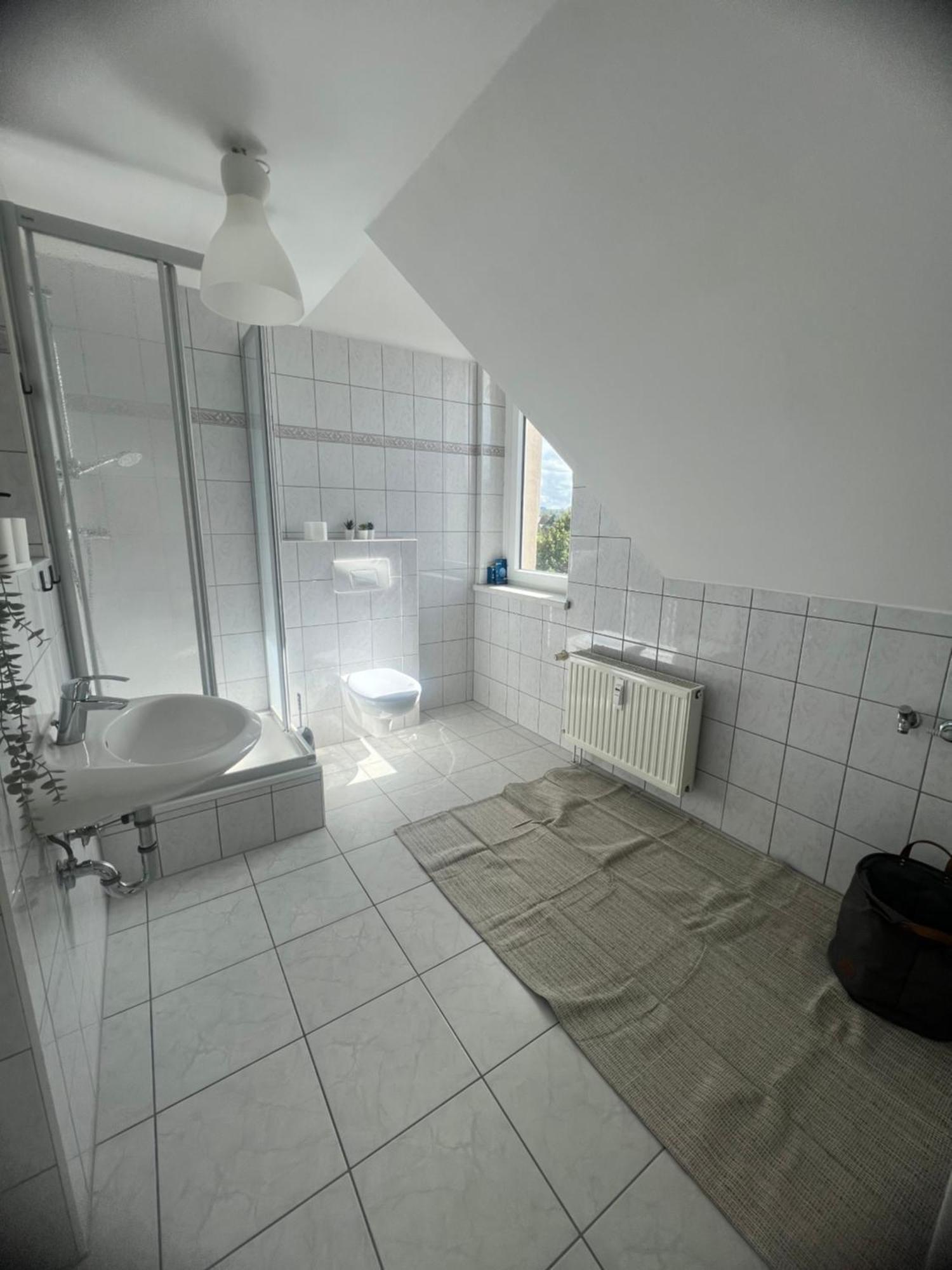 Cozy Work And Stay Pretty Home Chemnitz Exterior photo
